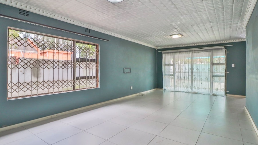 4 Bedroom Property for Sale in Amalinda Eastern Cape